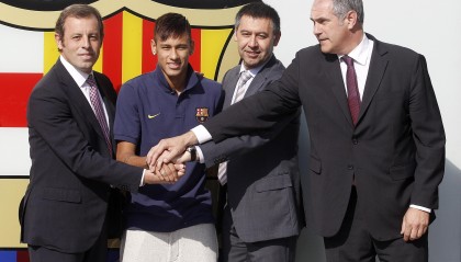 世界杯app下载-每体：巴托梅乌出庭作证，向法庭解释170万欧律师费问题