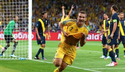 世界杯官方客户端入口-核弹头带来美丽足球 遗憾失利不改乌克兰首秀惊艳