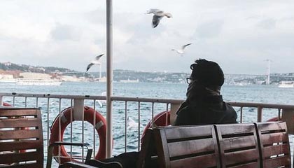 世界杯手机观看-接连送礼被换下！记者致信金斯基：我懂崩盘的滋味，别让它定义你